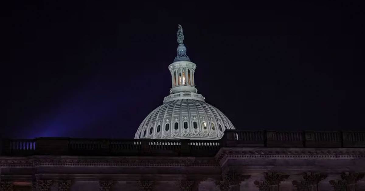 رهبران کنگره آمریکا از لایحه‌ای برای جلوگیری از تعطیلی دولت رونمایی کردند